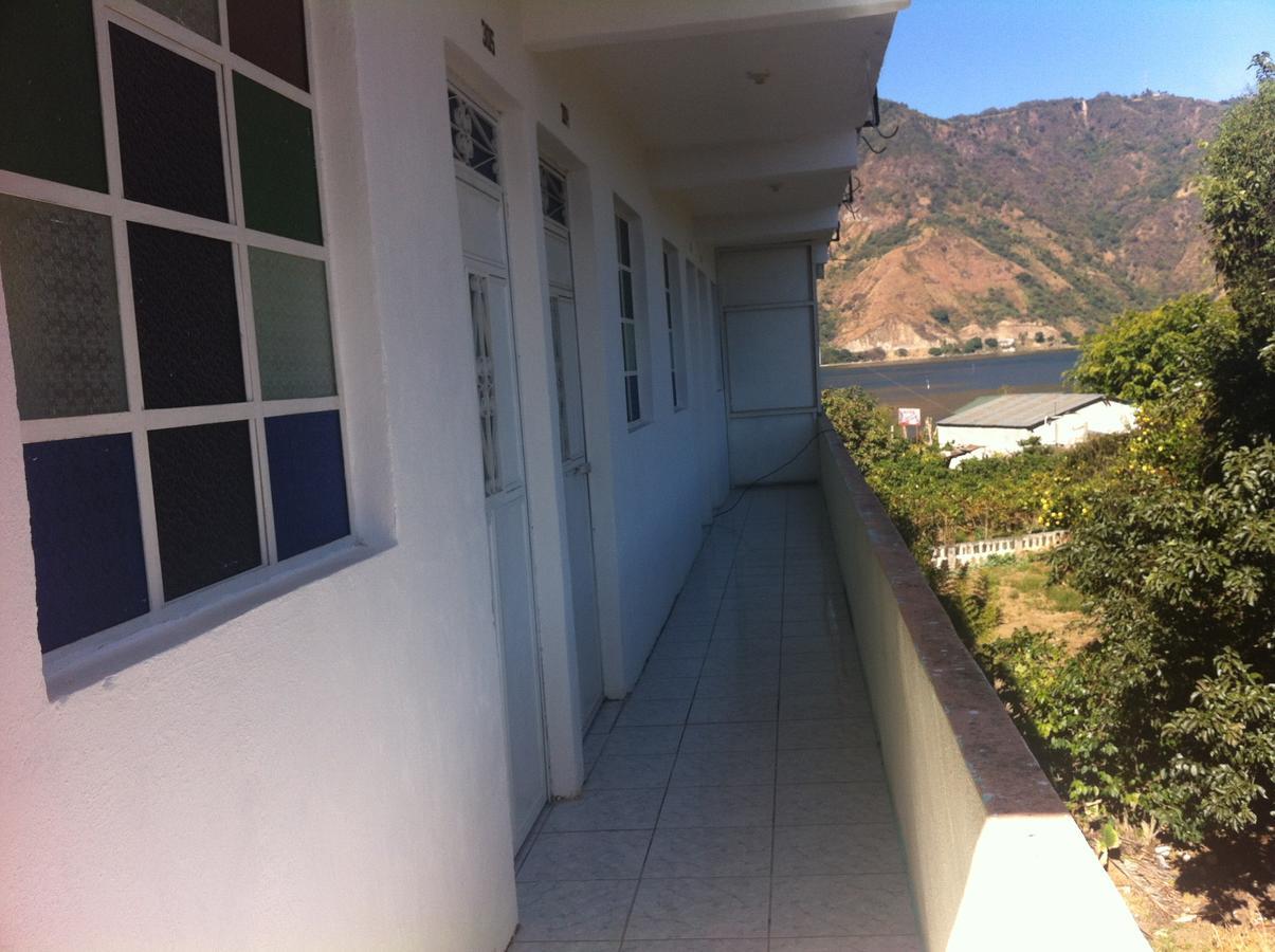 Hotel Paraiso San Pedro La Laguna Exterior photo